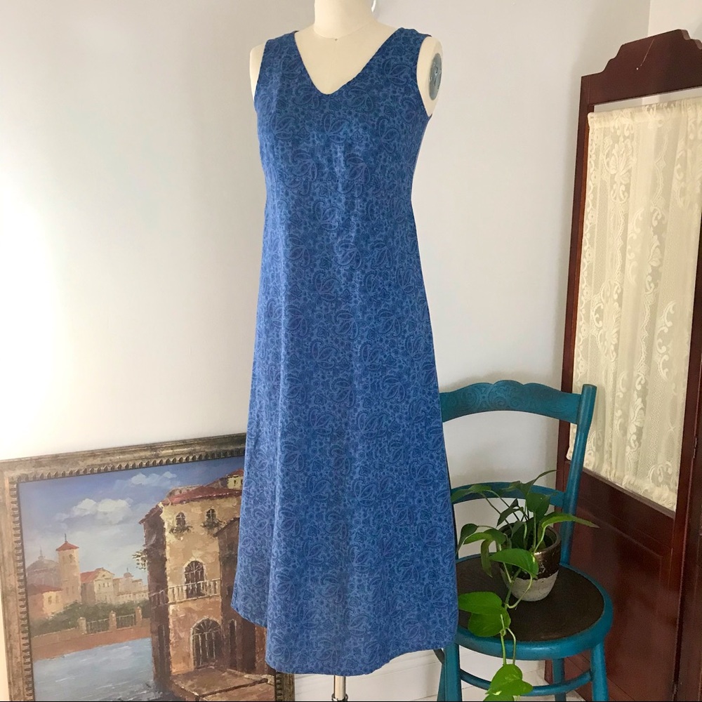 True Vintage Laura Ashley Blue 1990’s Sleeveless Midi Dress